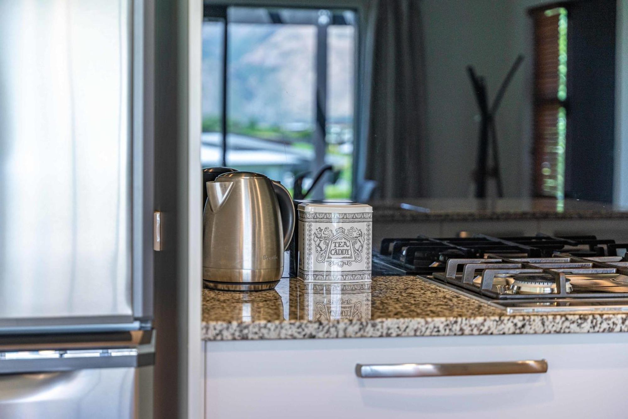 Hoheria Mountain Lodge Wanaka Zewnętrze zdjęcie